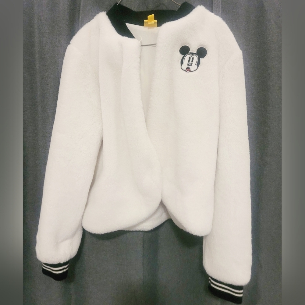 Cute, soft warm Mickey Mouse sweater jacket